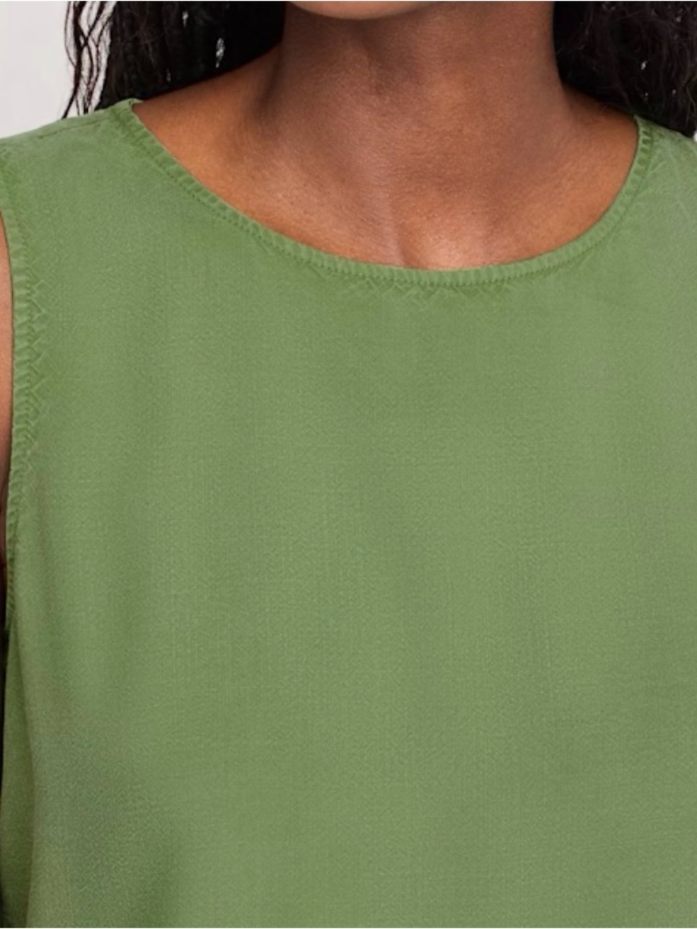 NWT Market and Spruce Gwen Lyocell Tank in Green - Picture 2 of 4